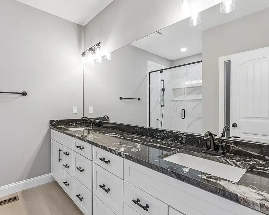 G&K Construction - Contracting, Interior remodeling, bathrooms - Lincoln County, Missouri