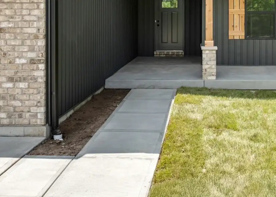 G&K Construction - Contracting, Exterior remodeling, concrete sidewalks and walkways - Lincoln County, Missouri