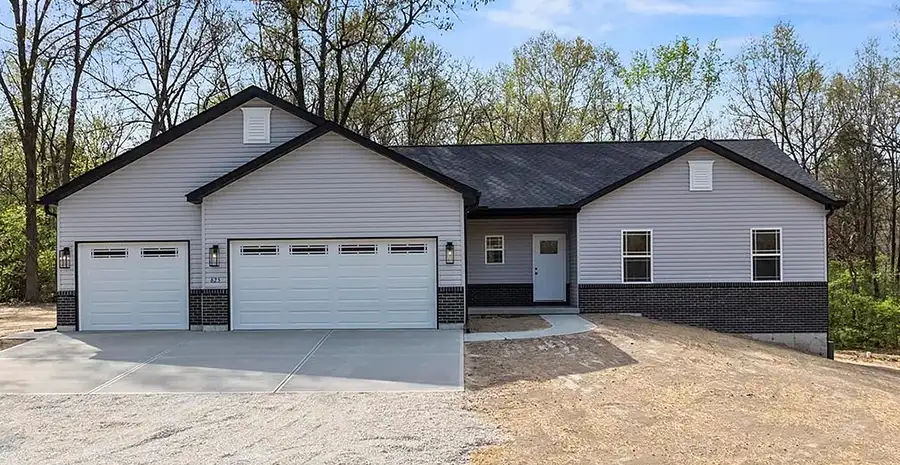 G&K Construction - New Home project - 625 N Ethlyn Road Winfield, MO